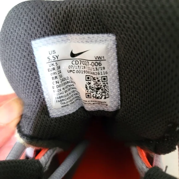 NIKE. AIR MAX./ UNUSED. NEW!! ️ - Picture 5 of 9